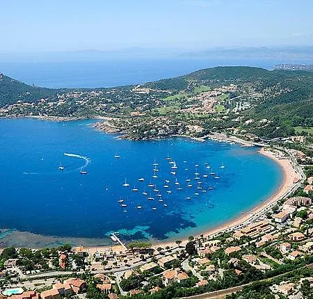 Apartment Les Famandiers Saint-Raphaël